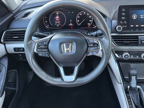 Used 2018 Honda Accord LX image 13