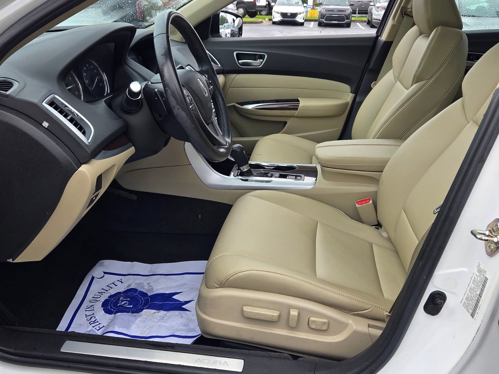 Used 2019 Acura TLX FWD image 5