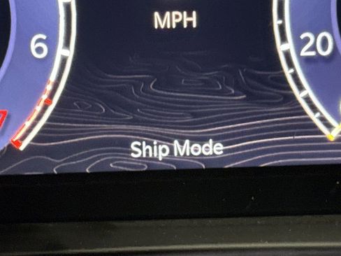 New 2025 Jeep Grand Cherokee Limited image 14