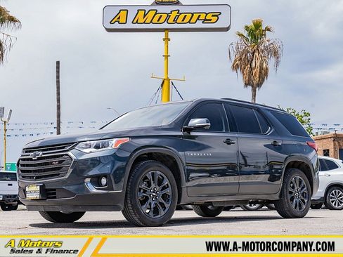 Used 2020 Chevrolet Traverse RS image 1