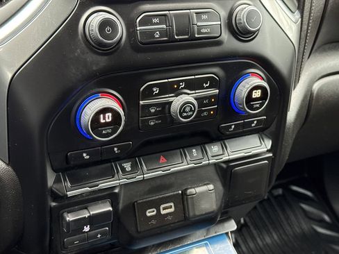 Used 2023 Chevrolet Silverado 3500 LT w/ Convenience Package image 26