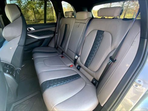 Used 2021 BMW X5 M w/ Competition Package image 22