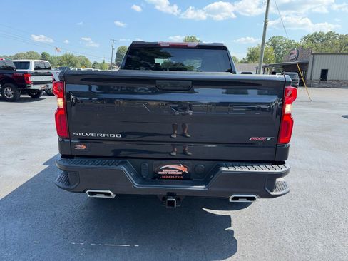 Used 2023 Chevrolet Silverado 1500 RST AWD/4WD image 3