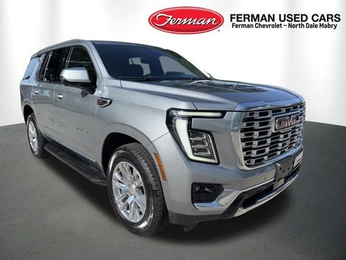Used 2025 GMC Yukon Denali AWD/4WD image 1