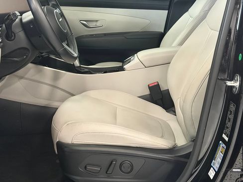 Certified 2025 Hyundai Tucson SEL AWD/4WD image 12