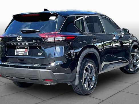 Certified 2024 Nissan Rogue SV w/ SV Premium Package FWD image 13