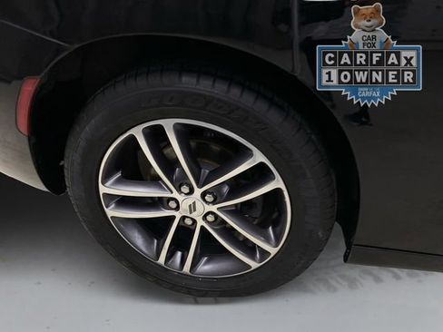 Used 2019 Dodge Charger SXT AWD/4WD image 17