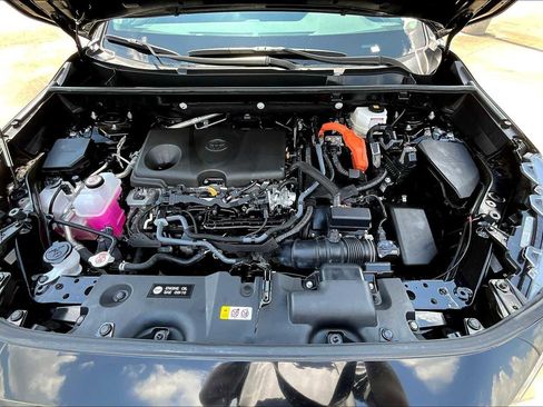 Used 2024 Toyota RAV4 Limited image 31