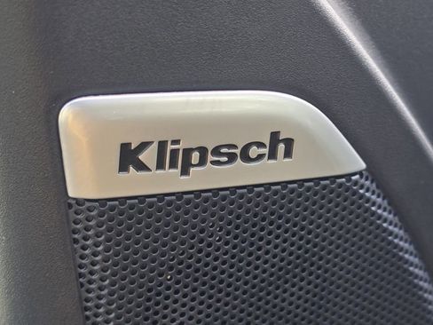 New 2026 INFINITI QX80 Luxe image 11