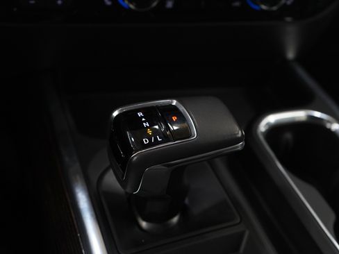 Used 2022 GMC Sierra 1500 Elevation w/ Elevation Premium Package image 24