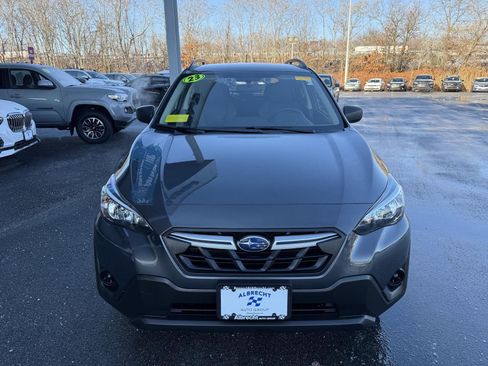 Certified 2023 Subaru Crosstrek 2.0i image 8