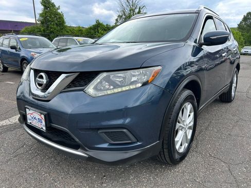 Used 2015 Nissan Rogue SV AWD/4WD image 1