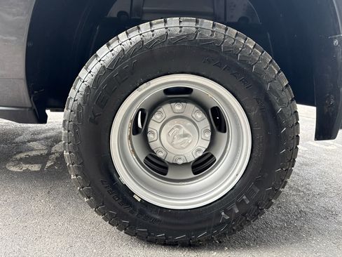 Used 2022 RAM 3500 Tradesman AWD/4WD image 13