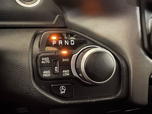 Used 2022 RAM 1500 Big Horn AWD/4WD image 20