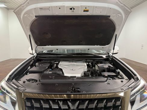 Used 2023 Lexus GX 460 image 19