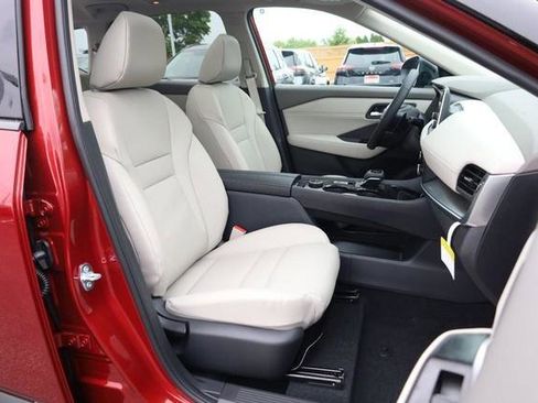 New 2026 Nissan Rogue SV AWD/4WD image 26