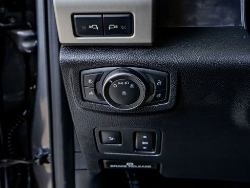 Used 2021 Ford F350 Lariat w/ Lariat Ultimate Package image 22