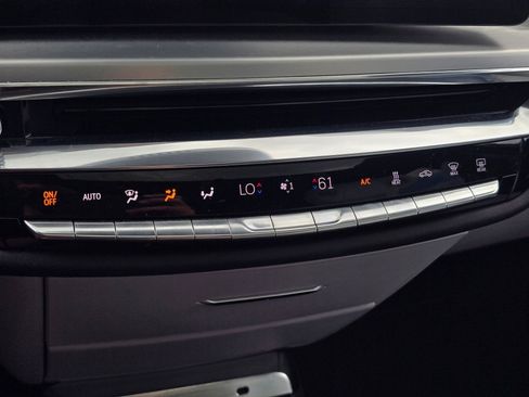 Used 2024 Cadillac Lyriq Sport AWD/4WD image 47