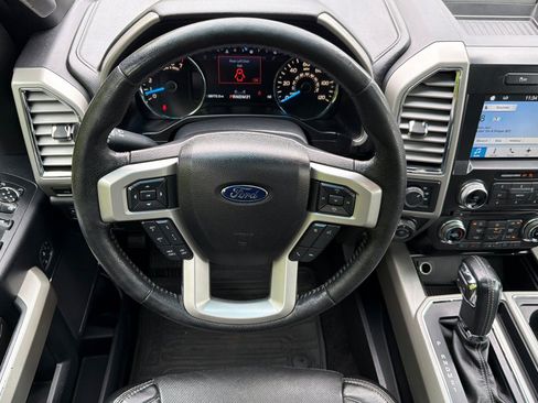 Used 2016 Ford F150 Lariat w/ Equipment Group 502A Luxury AWD/4WD image 14