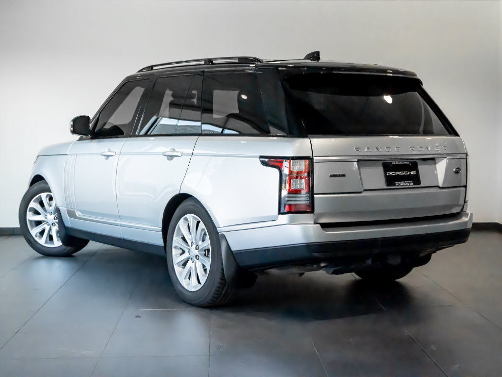 Used 2017 Land Rover Range Rover HSE AWD/4WD image 3