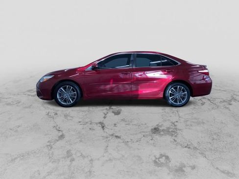 Used 2015 Toyota Camry SE image 6