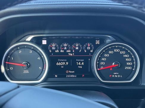 Used 2023 Chevrolet Silverado 2500 High Country image 38