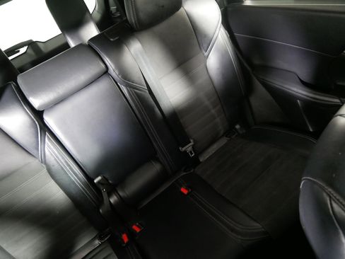 Used 2024 Mitsubishi Outlander SE image 14