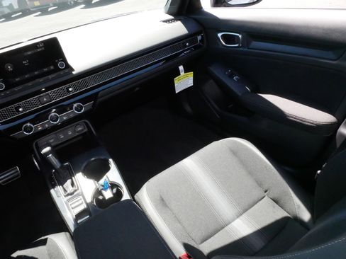 Certified 2026 Honda Civic Sport image 11