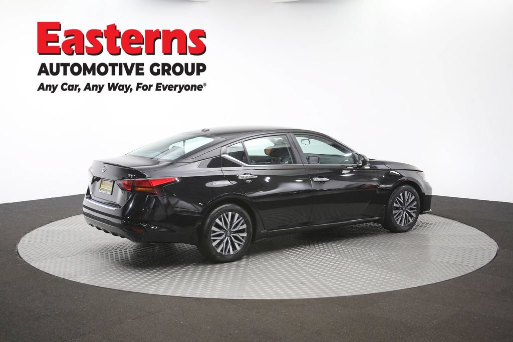 Used 2023 Nissan Altima 2.5 SV FWD image 43