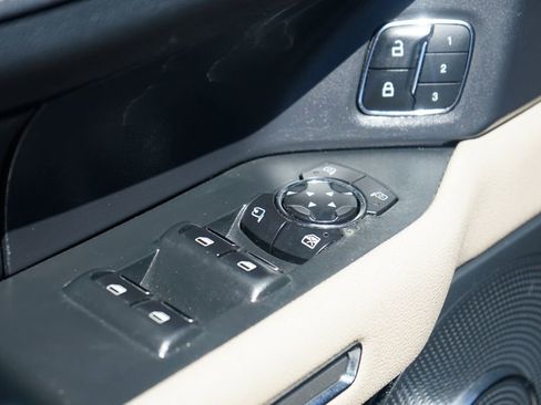 Used 2022 Ford Expedition Max Limited RWD image 21