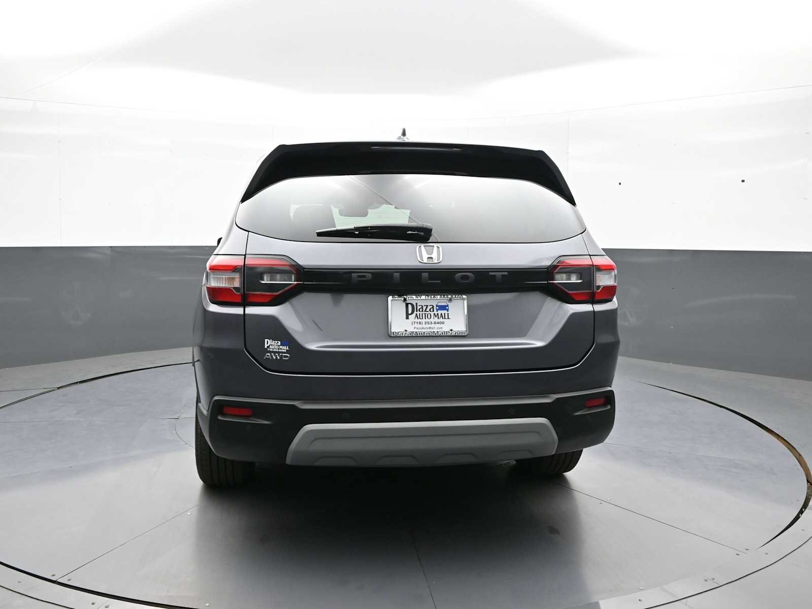 Used 2023 Honda Pilot EX-L image 6