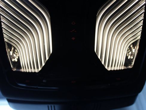 Used 2023 BMW 530i xDrive w/ Convenience Package image 38