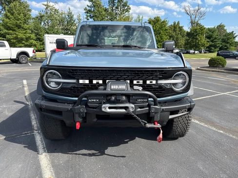 Used 2024 Ford Bronco Wildtrak AWD/4WD image 2