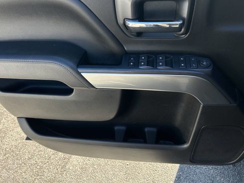 Used 2017 Chevrolet Silverado 1500 LT w/ All Star Edition image 17