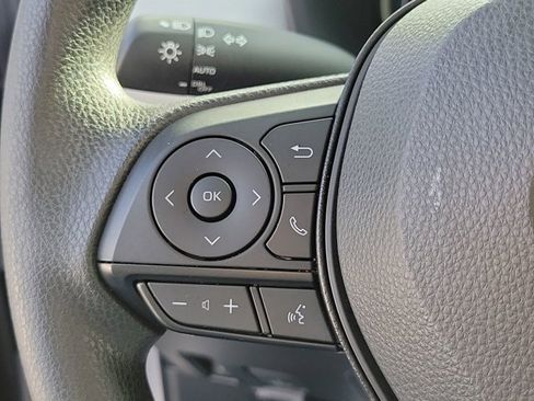 Used 2024 Toyota RAV4 XLE image 30