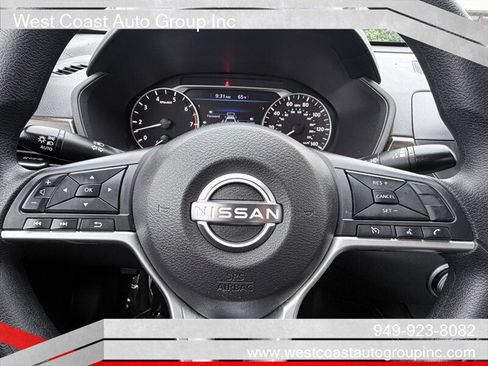 Used 2023 Nissan Altima 2.5 SV FWD image 13