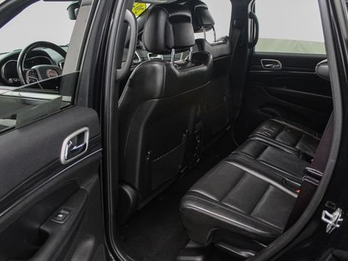 Used 2020 Jeep Grand Cherokee Limited w/ Luxury Group II AWD/4WD image 14