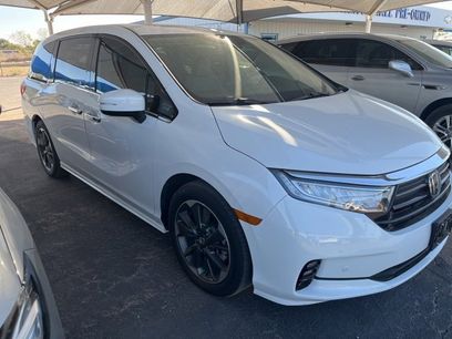 Used 2023 Honda Odyssey Elite