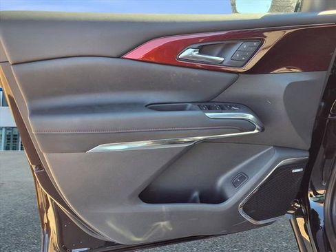 New 2026 Chevrolet Traverse RS w/ LPO, Floor Liner Package image 21