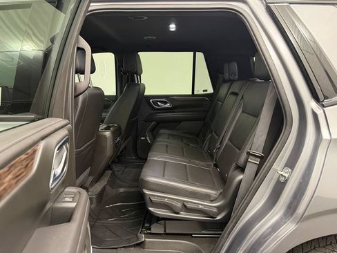 Used 2021 Chevrolet Tahoe Z71 w/ Max Trailering Package AWD/4WD image 24