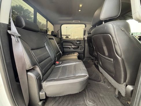 Used 2015 GMC Sierra 2500 Denali w/ Duramax Plus Package AWD/4WD image 18