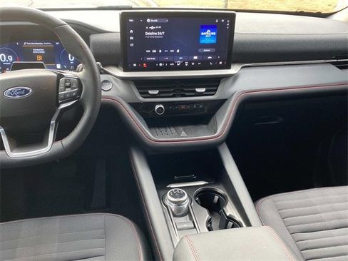 Used 2025 Ford Explorer ST-Line w/ Premium Package image 51