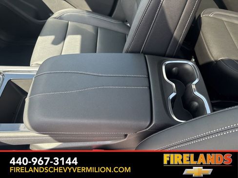 New 2026 Chevrolet Traverse LT w/ Sun and Wheel Package AWD/4WD image 35