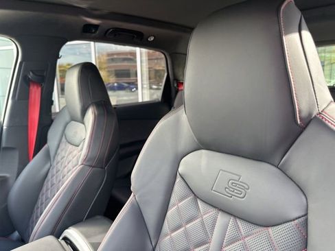 New 2026 Audi SQ7 Prestige image 10