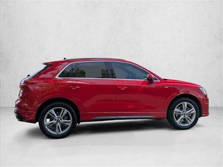 Used 2021 Audi Q3 2.0T Premium Plus AWD/4WD video 4