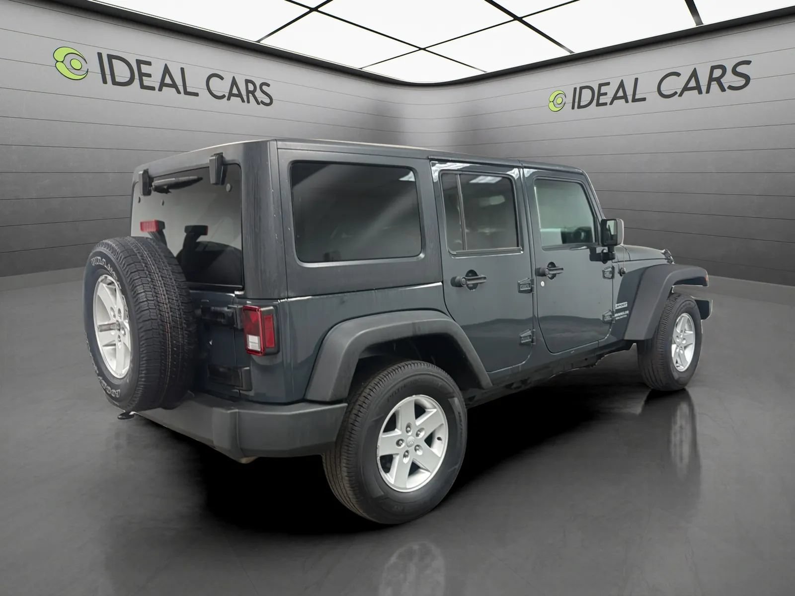 Used 2017 Jeep Wrangler Unlimited Sport w/ Quick Order Package 24S AWD/4WD image 5
