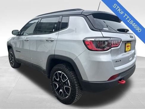 New 2026 Jeep Compass Trailhawk image 5