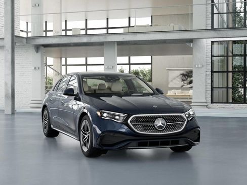 New 2026 Mercedes-Benz E 350 4MATIC Sedan image 9