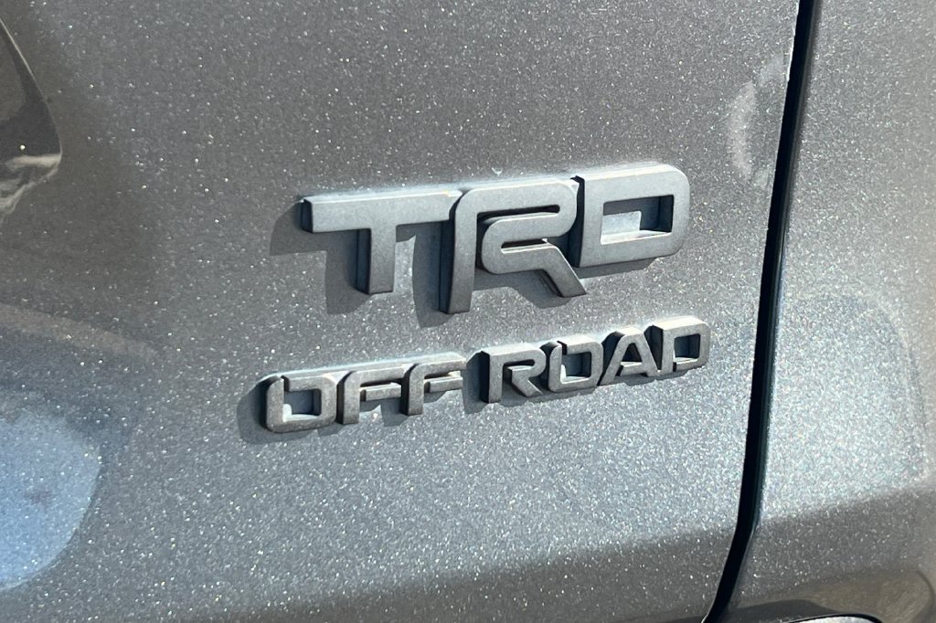 Certified 2020 Toyota RAV4 TRD Off-Road w/ TRD Off-Road Weather Package AWD/4WD image 30