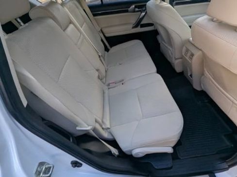 Used 2022 Lexus GX 460 image 22